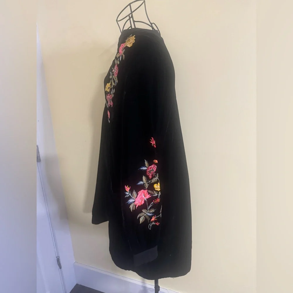 Free People Mia Embroidered Black Velvet Tunic Dress Size XS